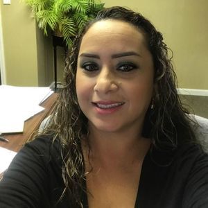 Meet your Posher, Rocio